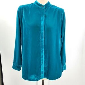 Soft Surroundings long sleeve collarless button down velvet blouse women's M